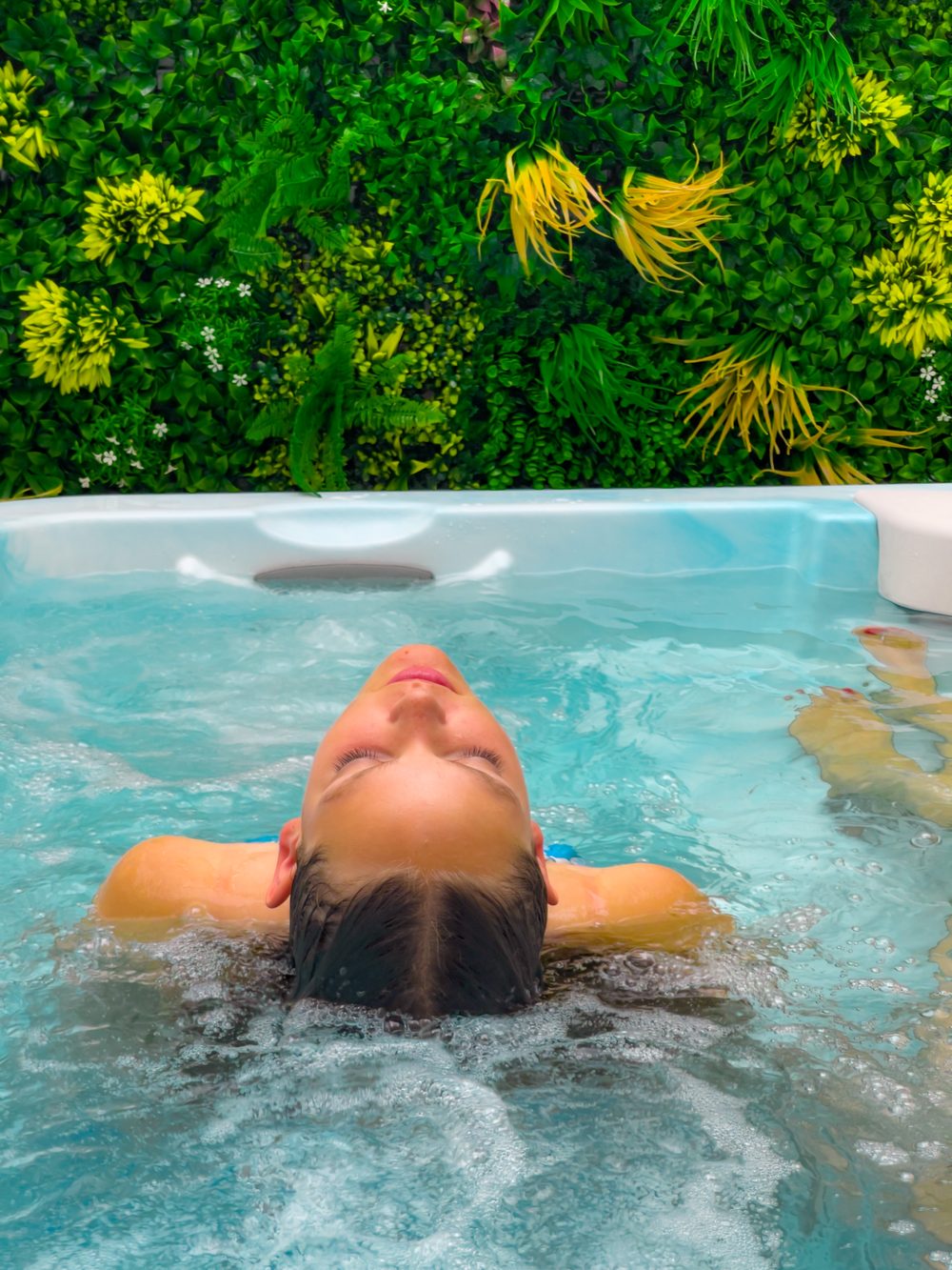 Moment de détente dans le bain bouillonnant